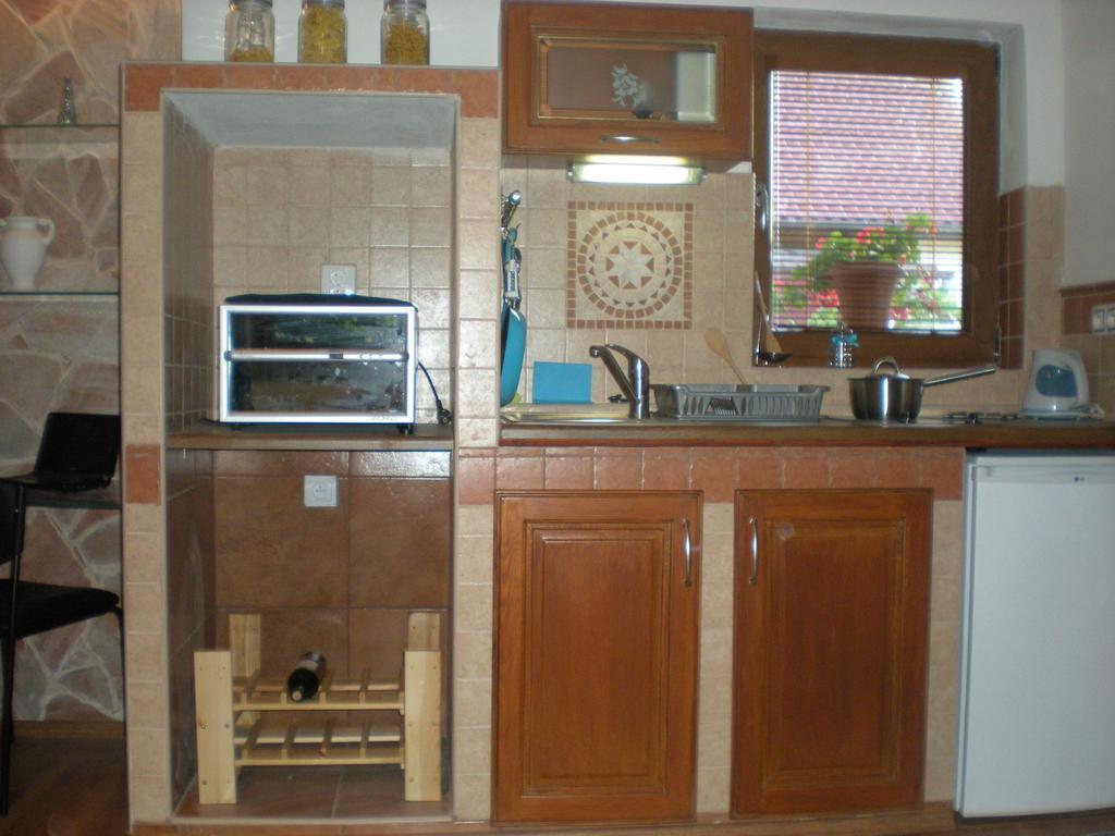 Holiday home Sophia Dolni Brezany Esterno foto